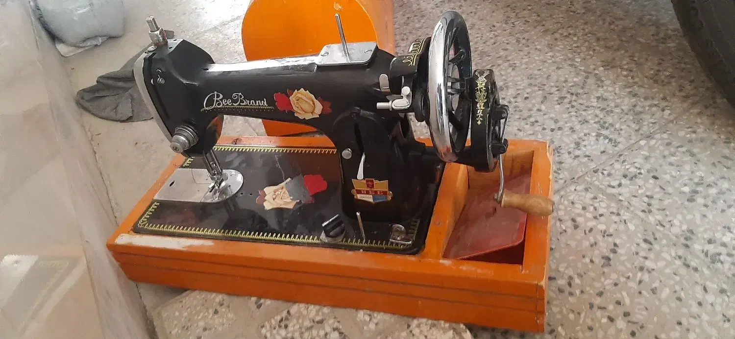 فروش چرخ خیاطی مارک گل|چرخ خیاطی و ریسندگی|الیگودرز, |دیوار