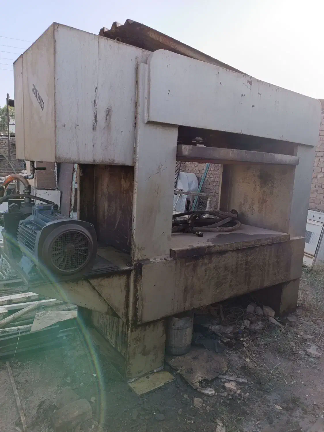 دستگاه پرس درپاکدشت|ماشین‌آلات صنعتی|پاکدشت, پاکدشت (مامازند)|دیوار