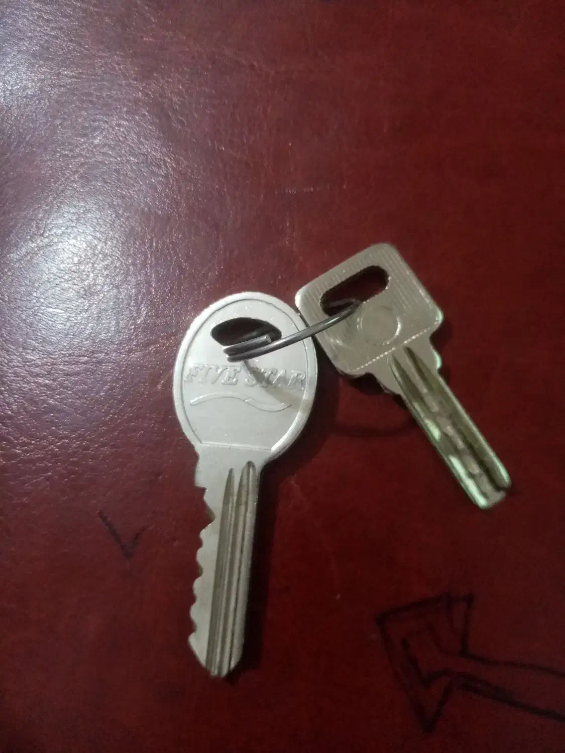 کلید پیدا شده|اشیا|یاسوج, |دیوار