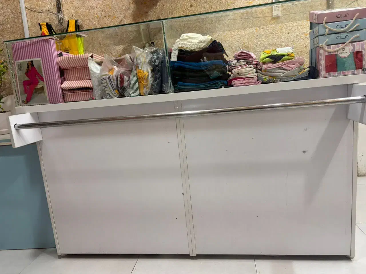 ویترین ام دی اف|بوفه، ویترین، کنسول|رفسنجان, |دیوار