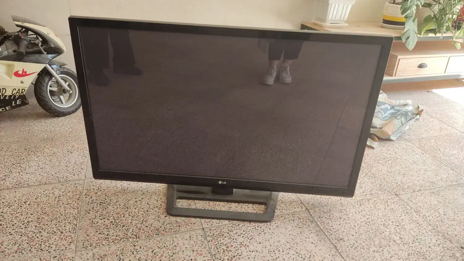 تلوزیون|تلویزیون و پروژکتور|فردوسیه, |دیوار