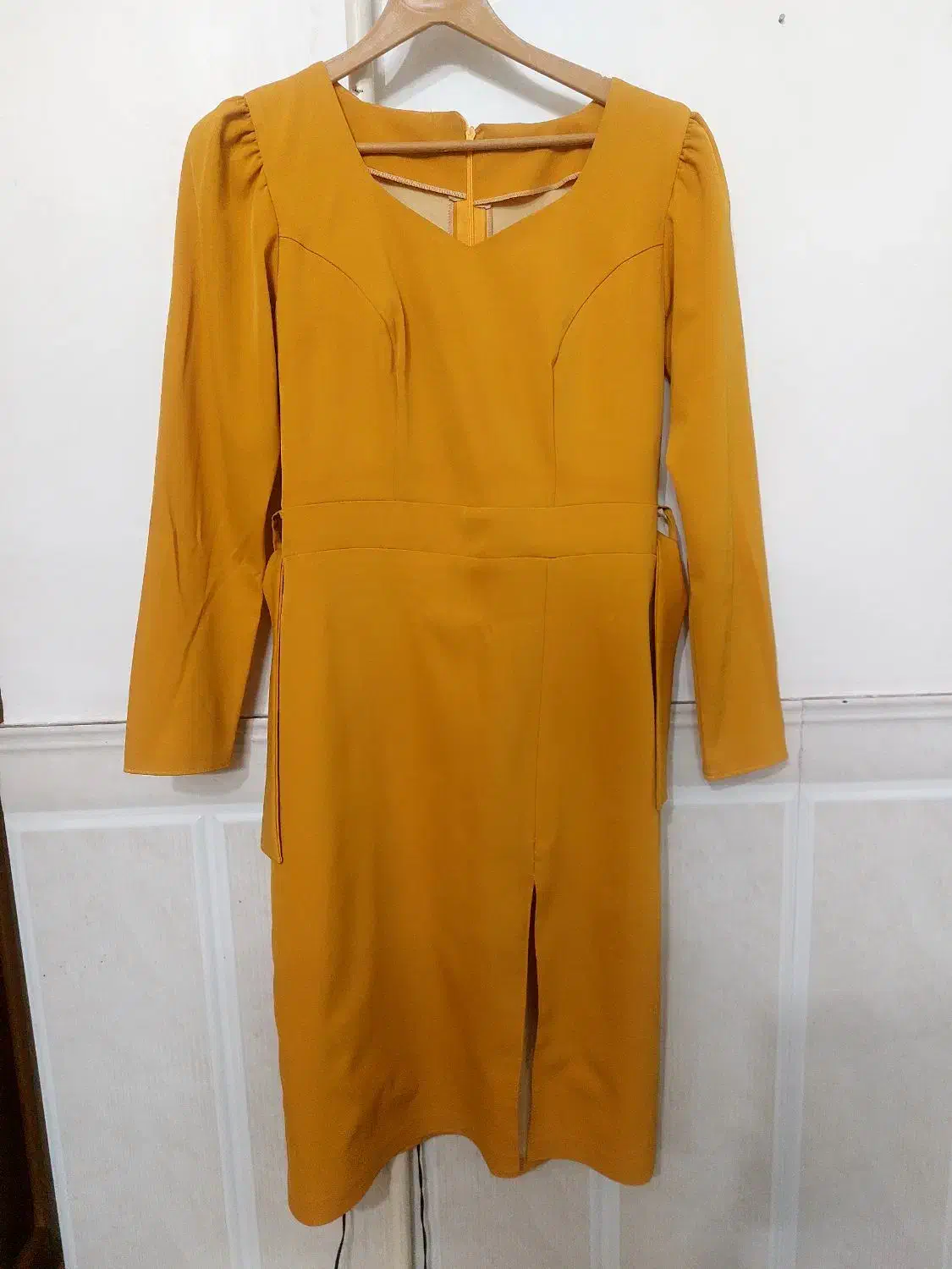 مانتو مجلسی|لباس|قرچک, مهدیه|دیوار