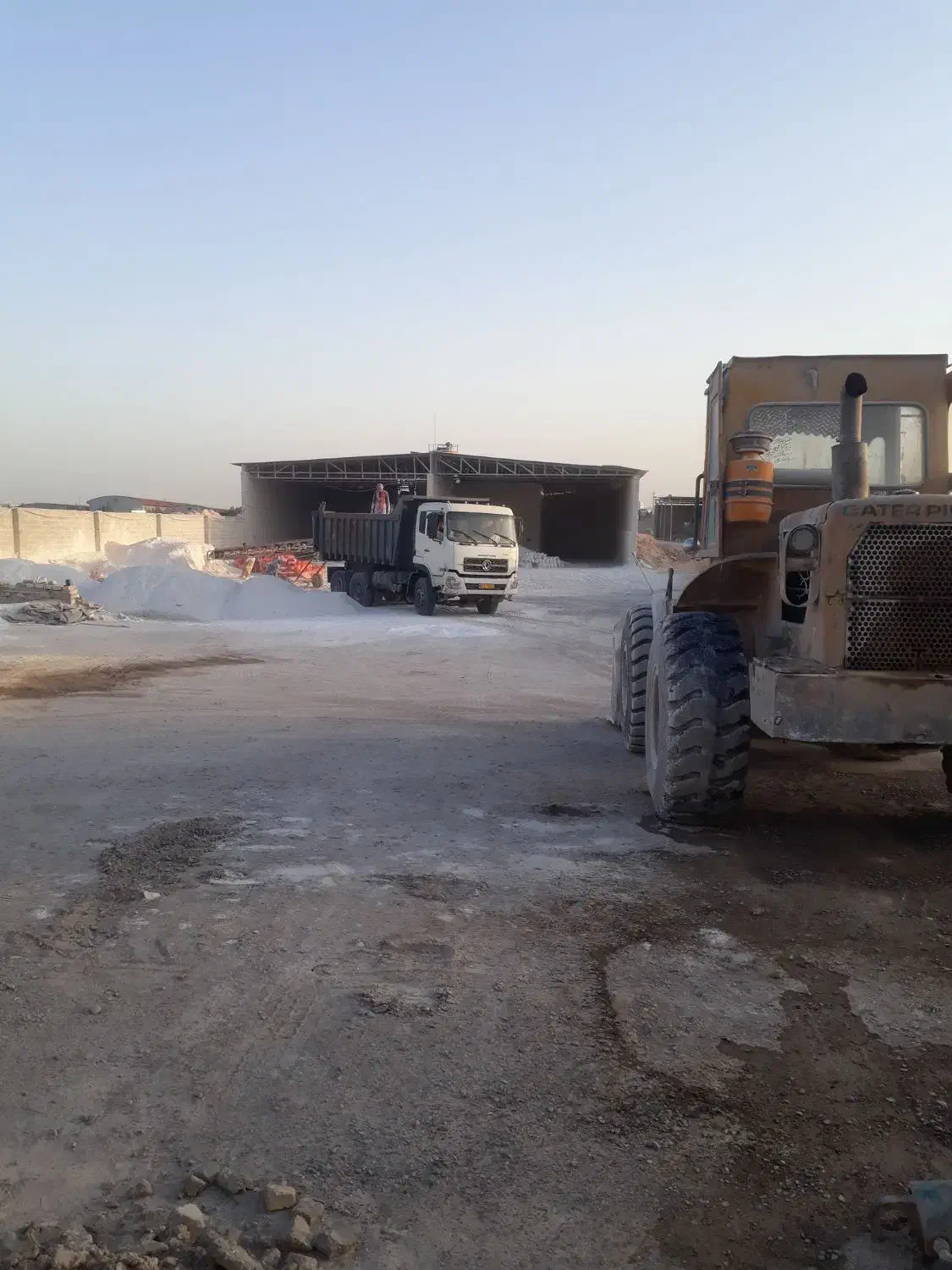 آهک کلوخه قم|عمدهفروشی|قم, شهرک امام حسین|دیوار