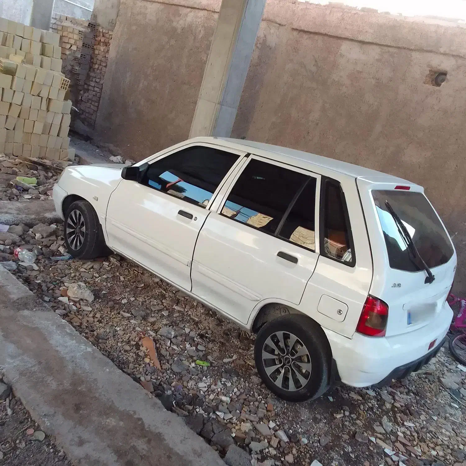 پراید ۱۱۱مدل۹۰|خودرو سواری و وانت|بم, |دیوار