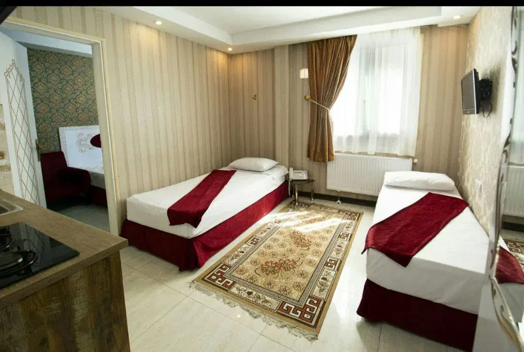 تور مشهد مقدس|تور و چارتر|سراب, |دیوار