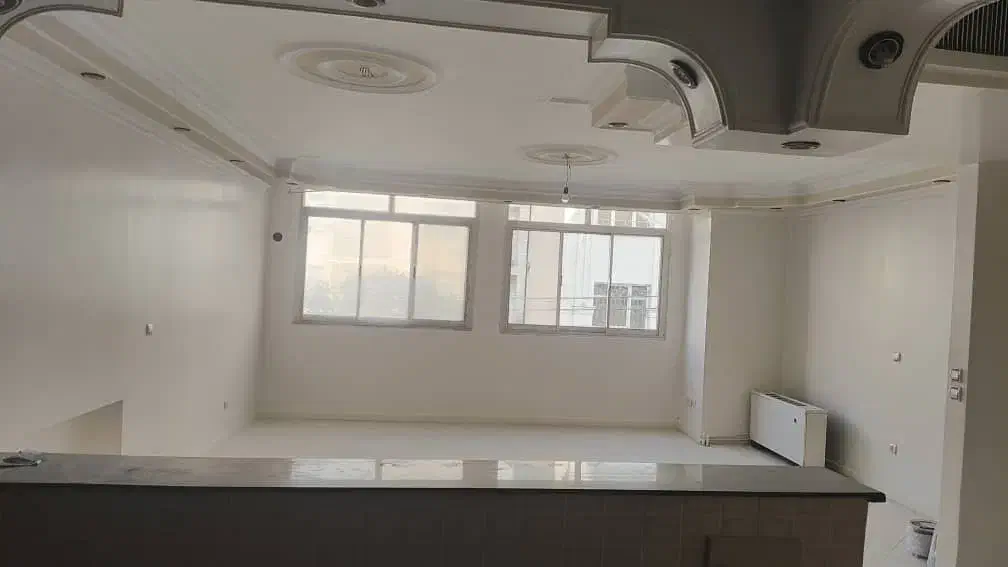 ۱۱۰ متر اباذر حاجی زاده