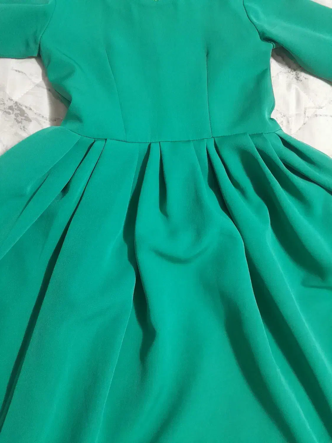 پیراهن دخترونه|کفش و لباس بچه|قم, شهر قائم|دیوار