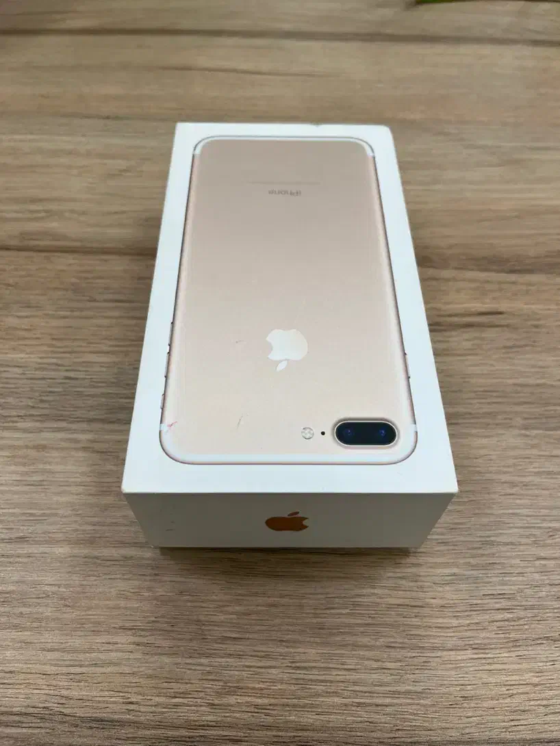 iPhone 7 Plus|موبایل|اصفهان, شهرک کاوه|دیوار