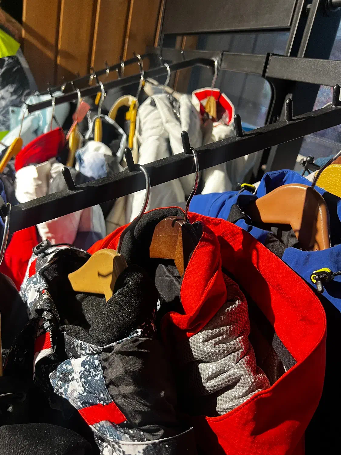 کاپشن اسکی  اسنوبرد زنانه و مردانه|ورزش‌های زمستانی|تهران, شهرک پردیسان|دیوار