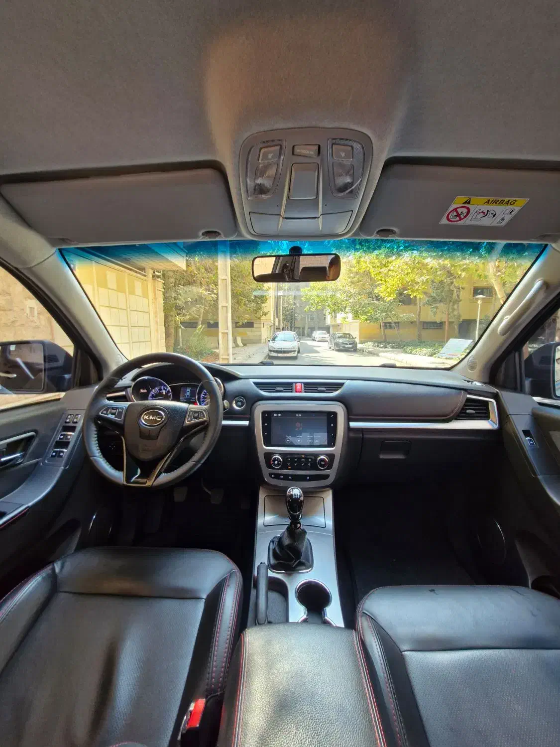 کی ام سی تی ۸ Kmc t8 مدل ۱۴۰۲|خودرو سواری و وانت|اصفهان, آبشار|دیوار