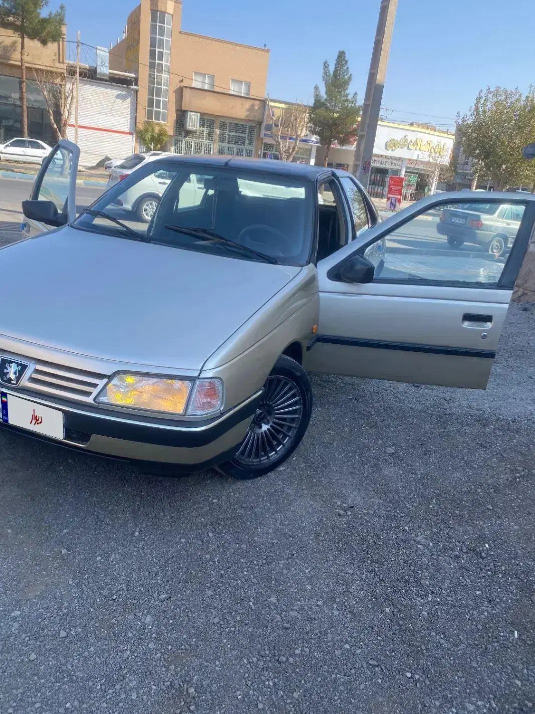 405طلا|خودرو سواری و وانت|سبزوار, قصبه شرقی|دیوار