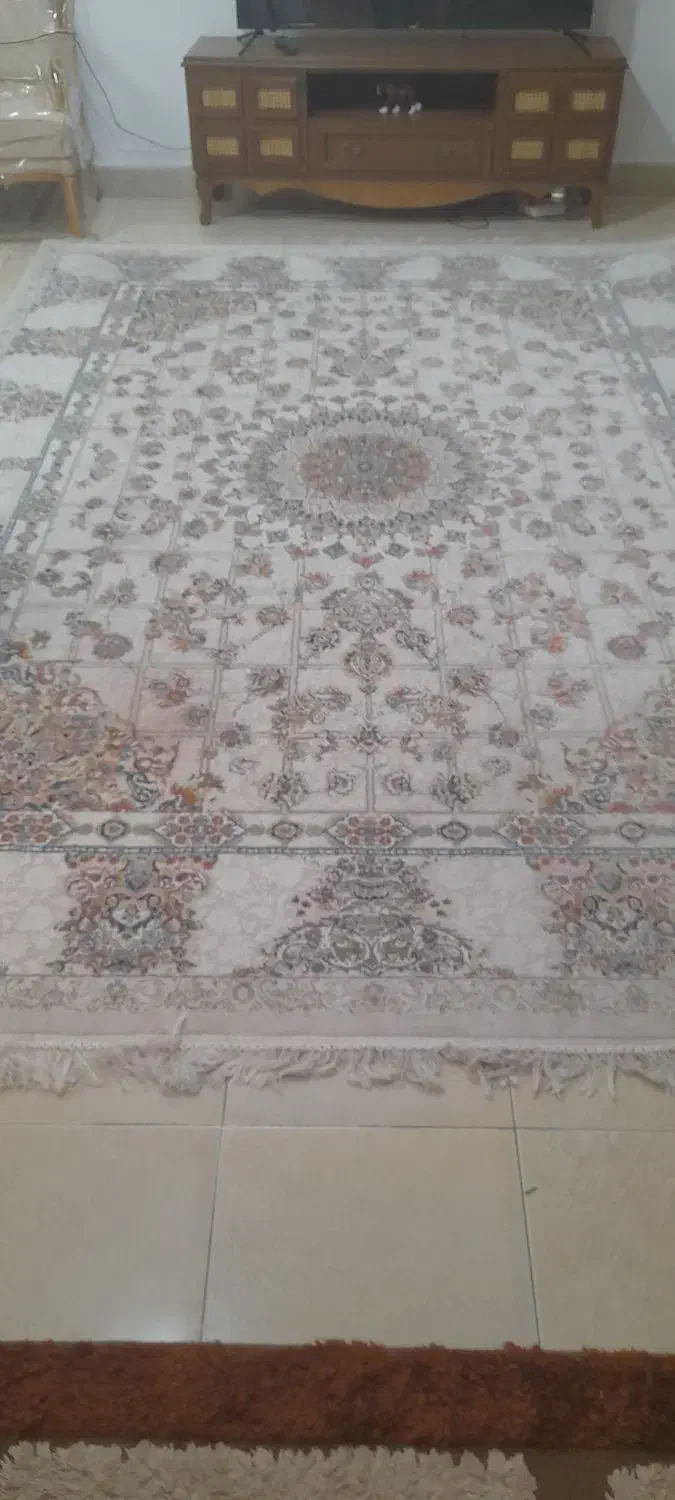 فرش ۹متری|فرش|اندیشه, اندیشه فاز ۴|دیوار