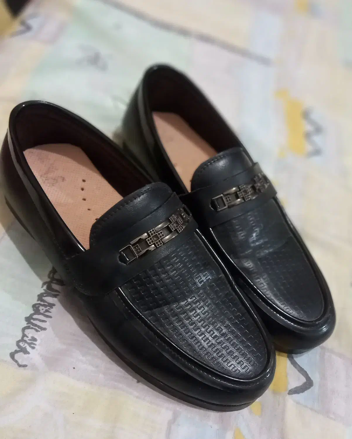 کفش چرمی مجلسی سایز ۳۱|کیف، کفش، کمربند|یاسوج, |دیوار