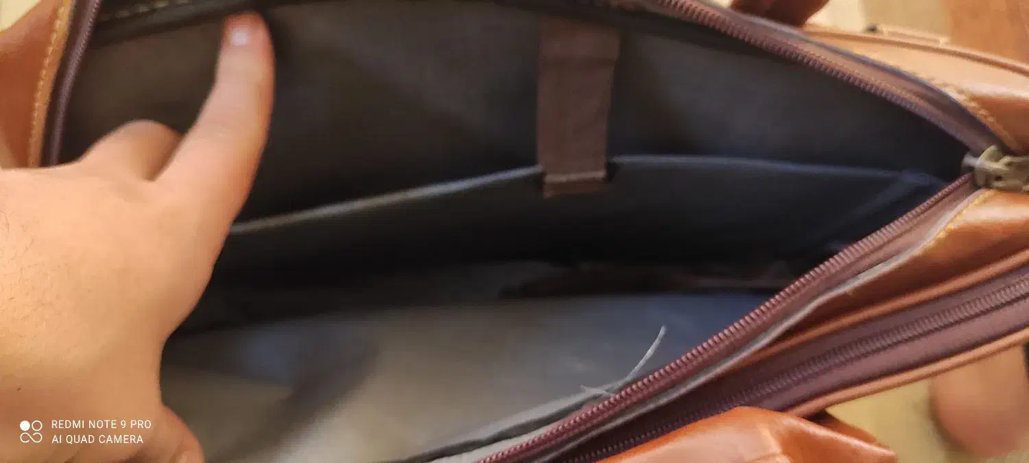 کیف های اداری یا کیف های دانشجویی|کیف، کفش، کمربند|اصفهان, شهرک کاوه|دیوار