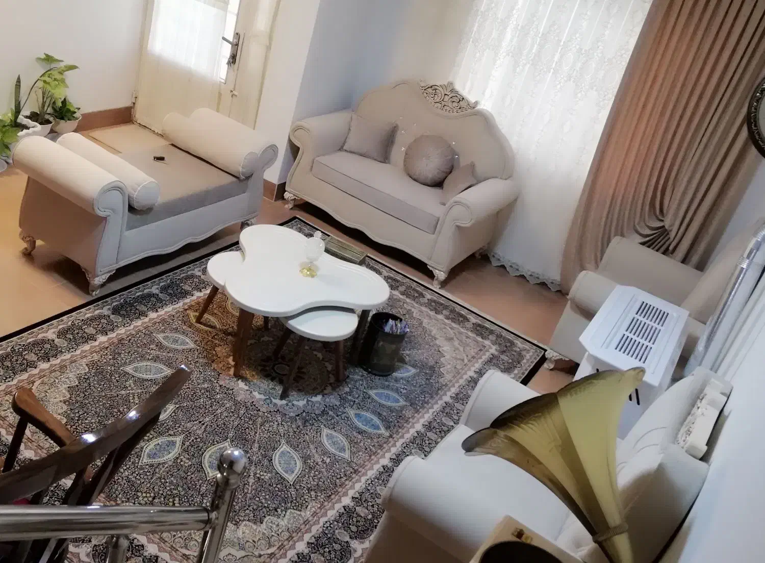 یک دست مبل نو|مبلمان خانگی و میز عسلی|گنبد کاووس, |دیوار