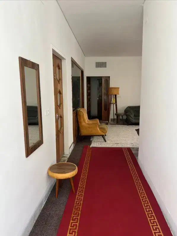 جایگزین خوابگاه دخترانه|اجارهٔ کوتاه‌مدت آپارتمان و سوئیت|شیراز, زند|دیوار