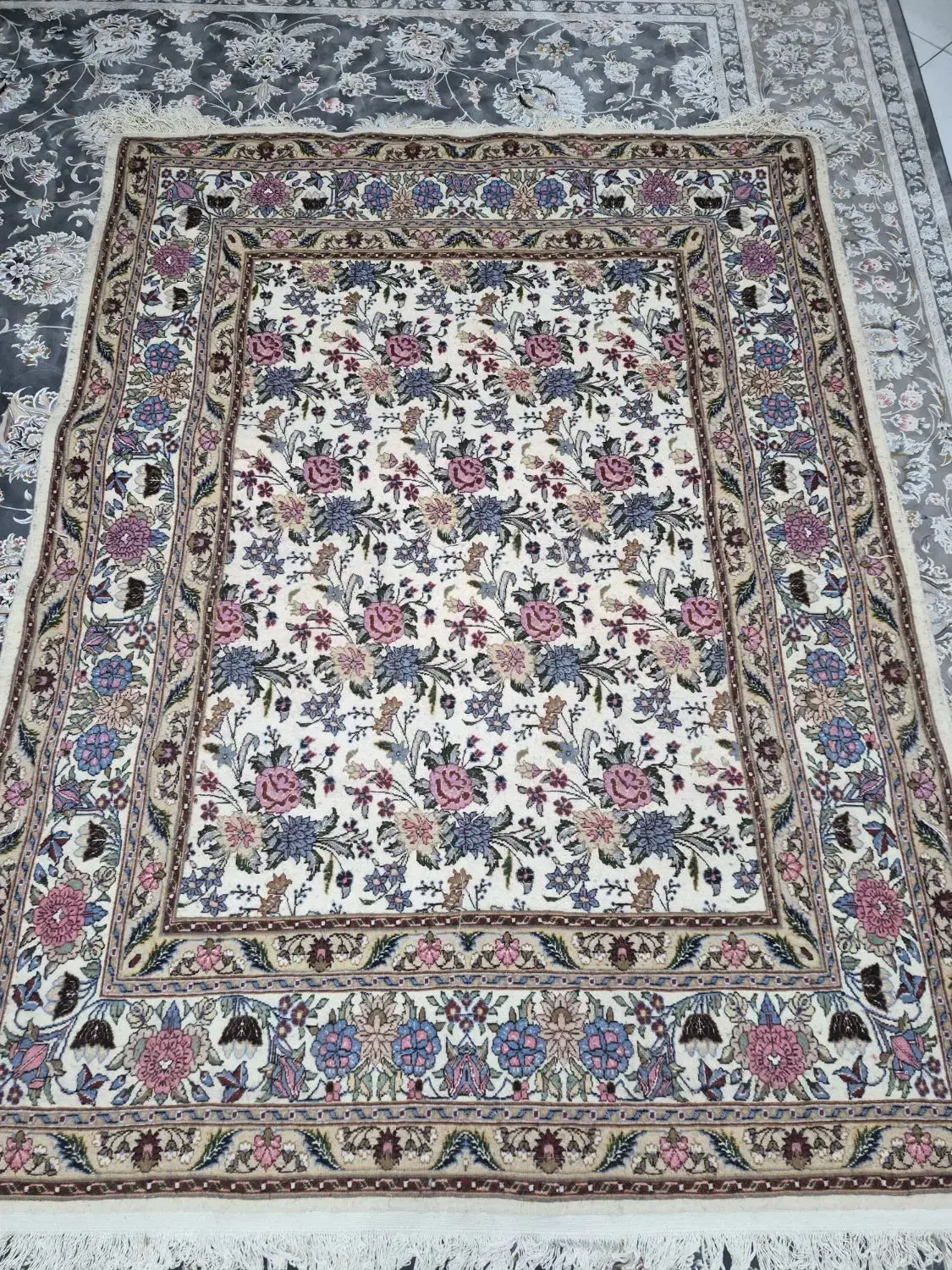 یک جفت فرش دستباف|فرش|تهران, اوقاف|دیوار