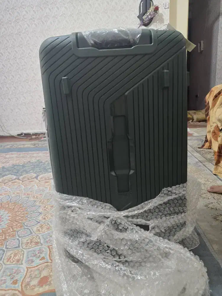 چمدان|کیف، کفش، کمربند|ایرانشهر, |دیوار