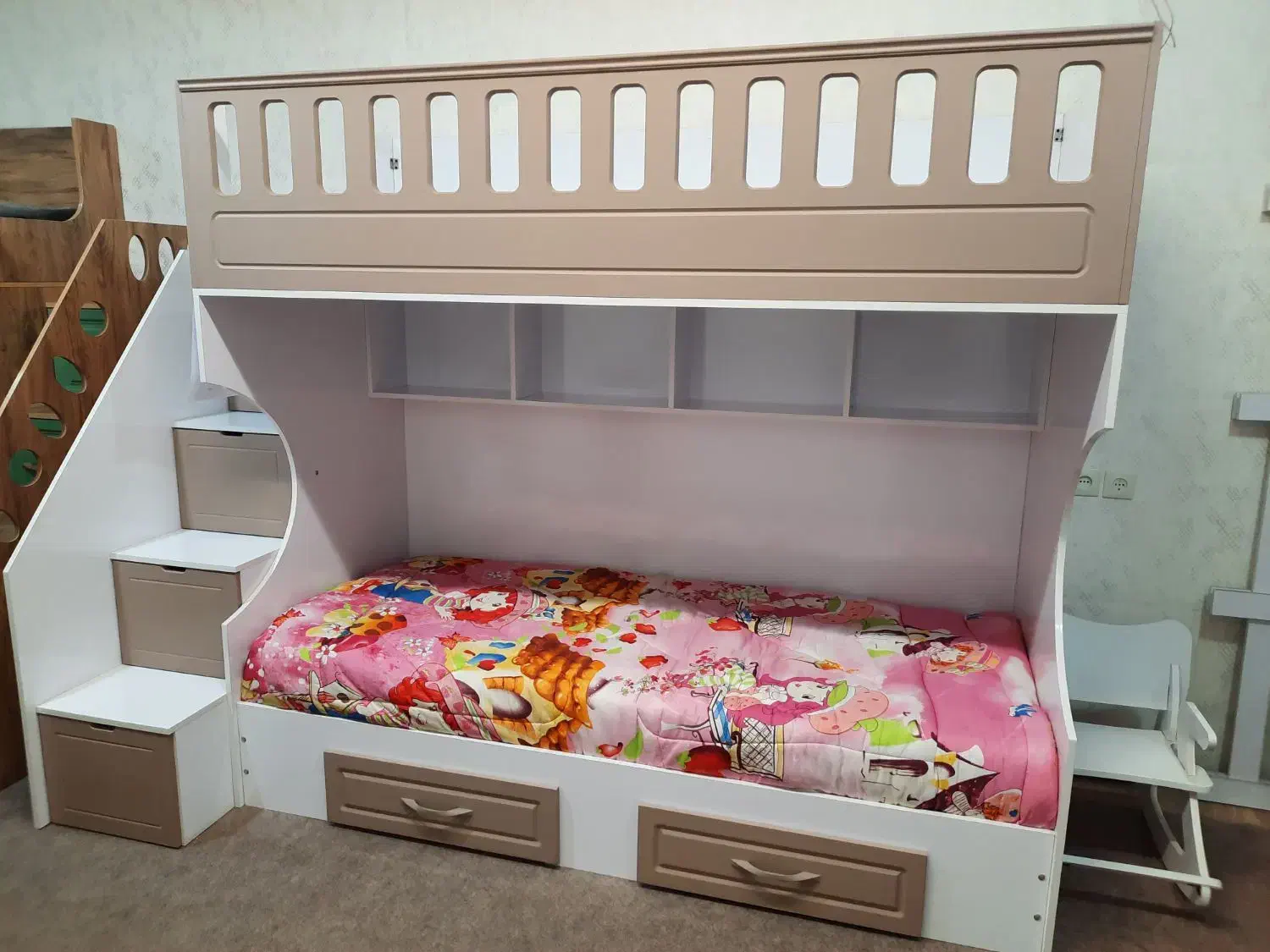 تولیدی تخت دوطبقه و ۳ سه طبقه مدل هلنا / یزد PUMA|تخت و سرویس خواب|یزد, |دیوار