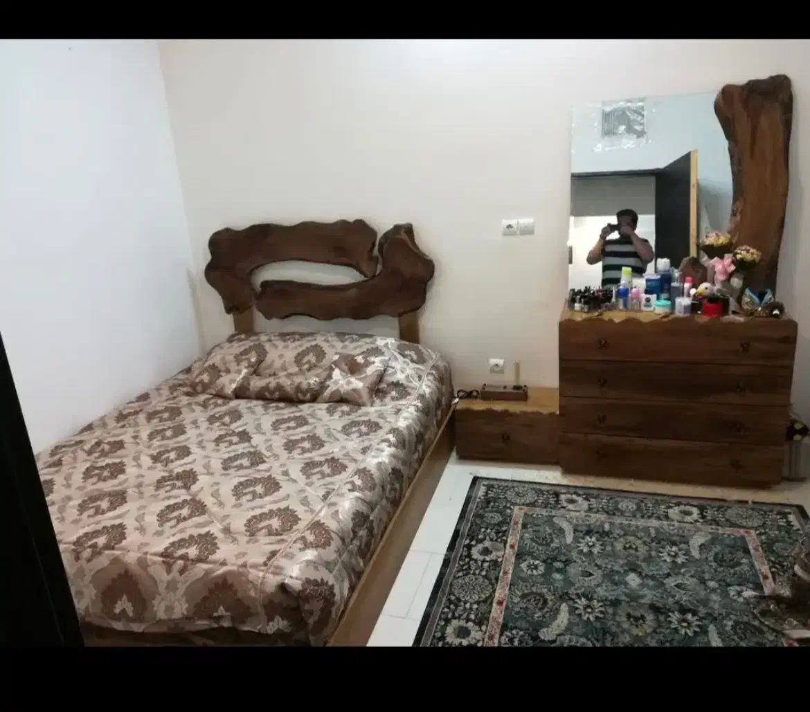 سرویس چوب گردو سیاه صد ساله|تخت و سرویس خواب|تهران, هرندی|دیوار