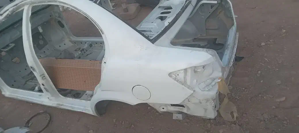 بدنه و درب های فابریک ساینا|قطعات یدکی و لوازم جانبی|اهواز, دانشگاه چمران|دیوار