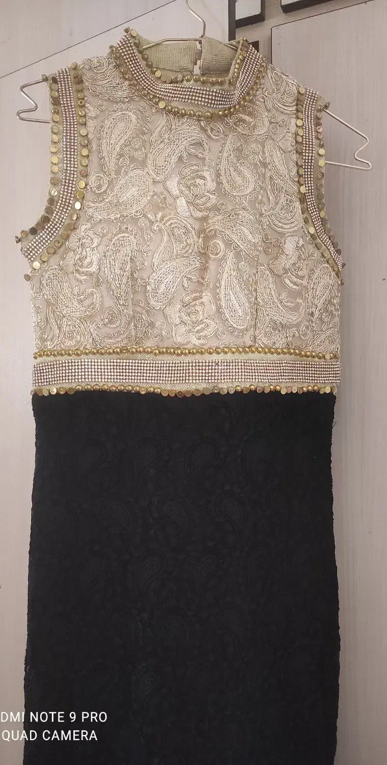 لباس و دامن مجلسی|لباس|مسجد سلیمان, |دیوار