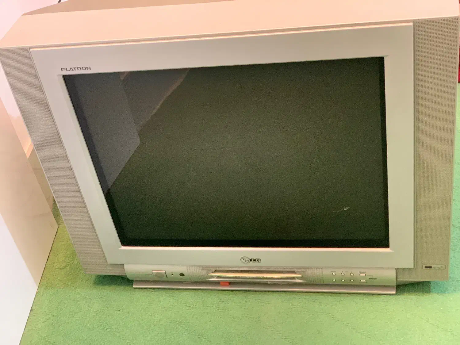 تلویزیون ال جی سالم|تلویزیون و پروژکتور|بوشهر, |دیوار