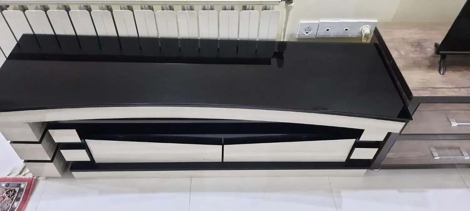 میز تی وی در حد نو|میز تلویزیون|تهران, شهرک فرهنگیان|دیوار