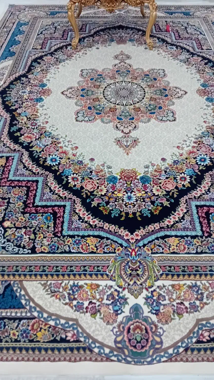 ۲تخته فرش ۹ متری و اتخته فرش ۶ متری ۱۰۰۰ شانه|فرش|مشکیندشت, |دیوار