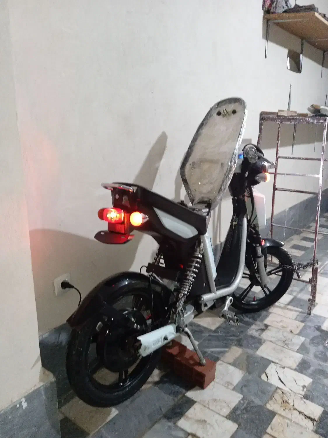 موتور برقی همتاز خشک|موتورسیکلت|اردبیل, |دیوار