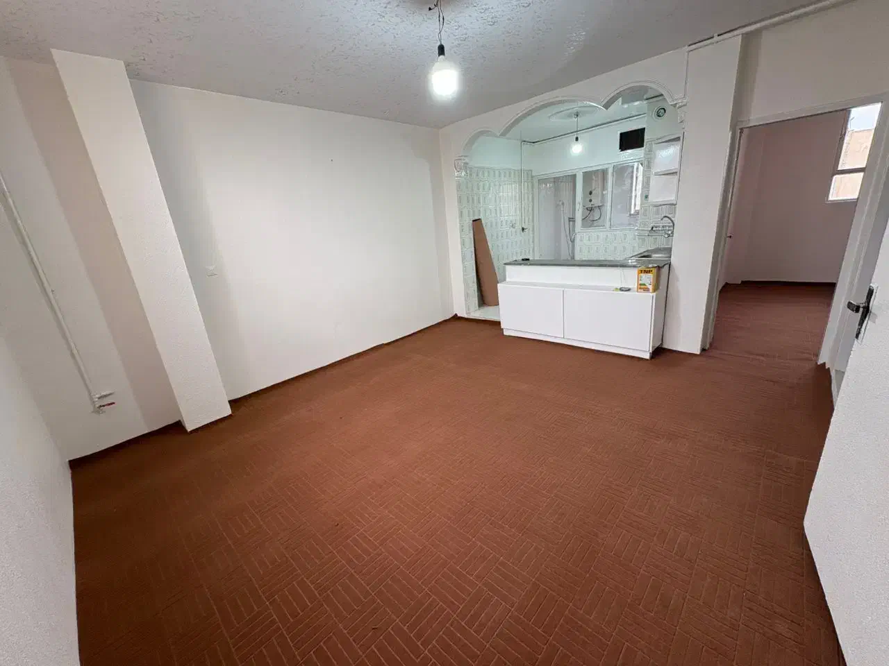 فروش اپارتمان شرایطی گلدیس یک خوابه|فروش آپارتمان|شاهینشهر, شهرک گلدیس|دیوار