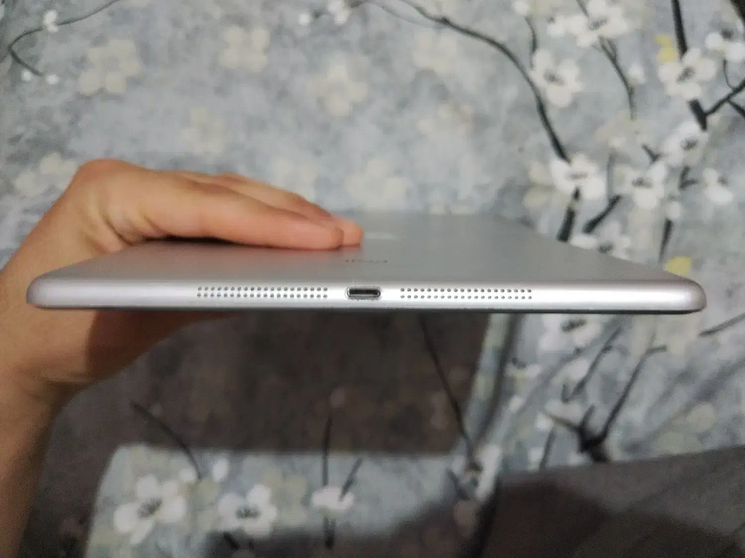 ایپد ایر 1 16گیگ|تبلت|تهران, شهرک ولیعصر جنوبی|دیوار