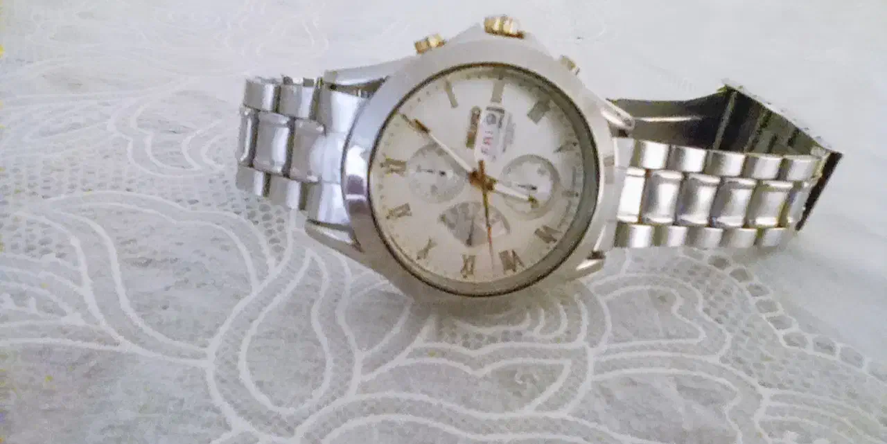 ساعت سیکوژاپن اصل|ساعت|قم, تولید دارو و یخچال|دیوار