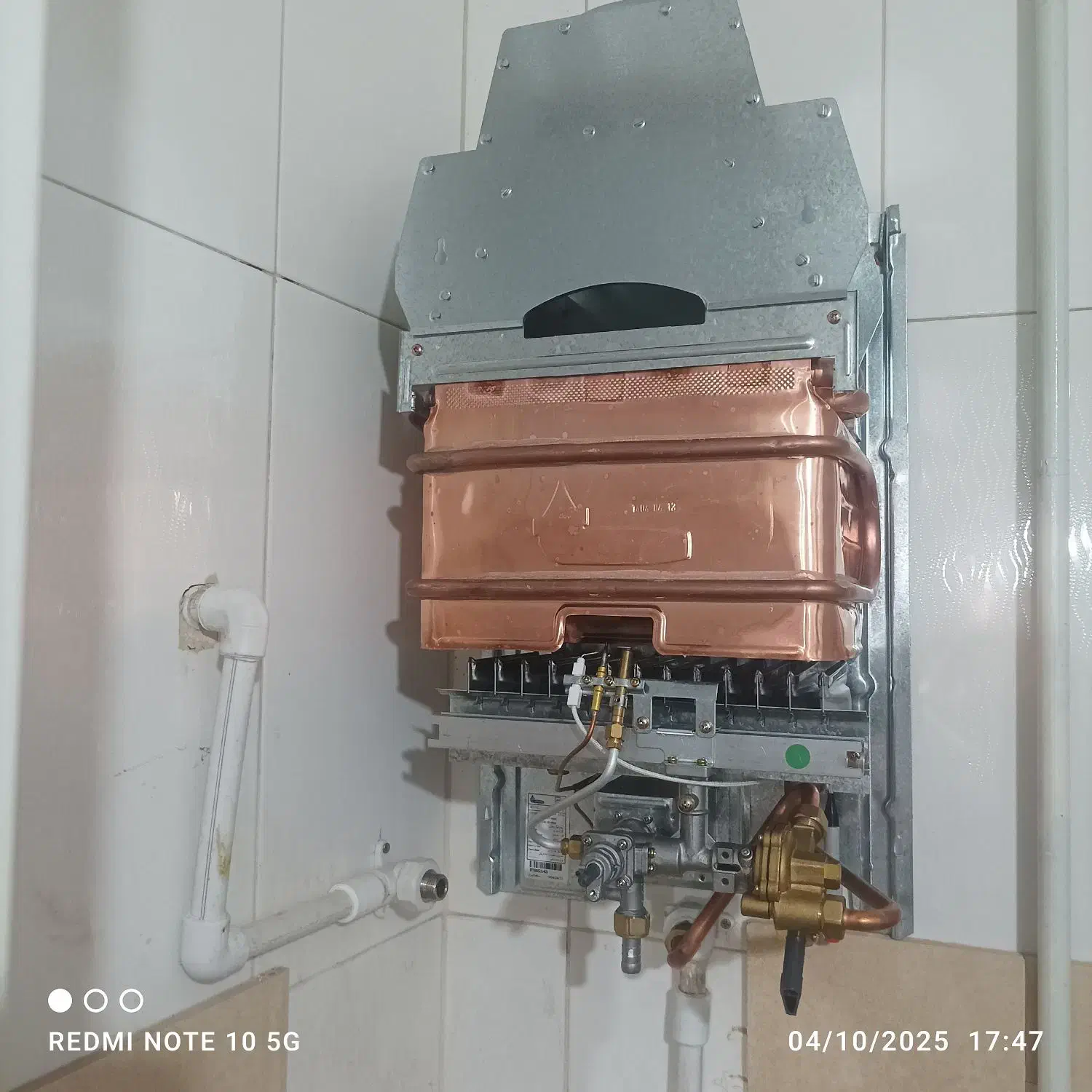 خدمات و تاسیسات جوشکاری،لوله کشی،آبگرمکن،بخاری|خدمات پیشه و مهارت|ساوه, |دیوار