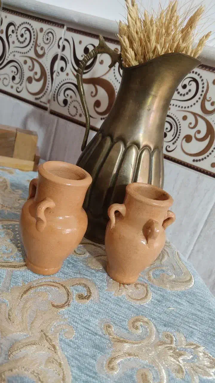 کوزه سفالی تزئینی دکوری|صنایع دستی و سایر لوازم تزئینی|قم, شهر قائم|دیوار
