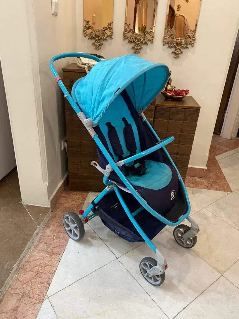 کالسکه چمدانی مسافرتی و شهری بسیار روان و محکم|کالسکه و لوازم جانبی|تهران, شهرک غرب|دیوار