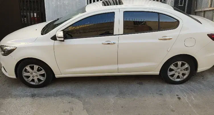 شاهین اتوماتیک|خودرو سواری و وانت|اصفهان, گلزار|دیوار