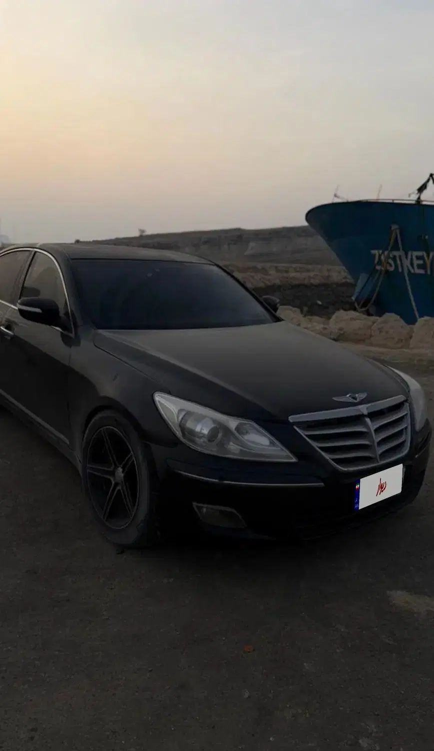 جنسیس سدان|خودرو سواری و وانت|قشم, |دیوار