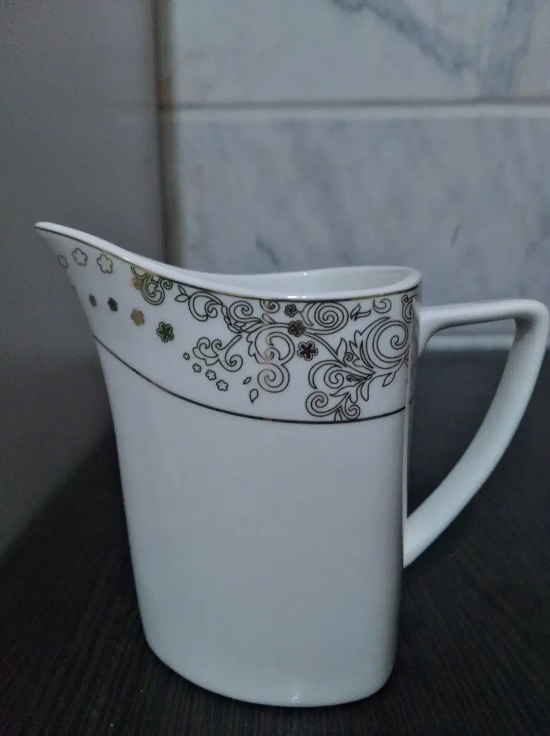 سرویس چینی کاملا نو مناسب جهیزیه|ظروف سرو و پذیرایی|قم, انصار‌الحسین|دیوار