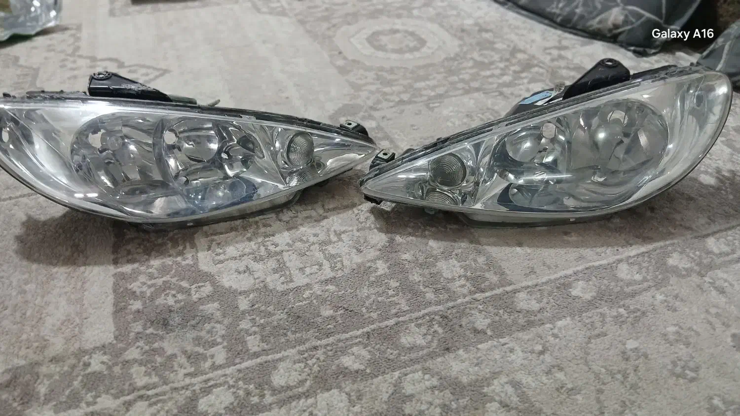 چراغ|لامپ و چراغ|نیشابور, مدرس|دیوار