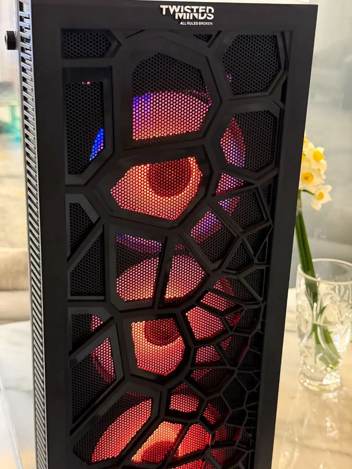 کیس گیمینگ DDR4 در حد نو|رایانه رومیزی|سیرجان, |دیوار