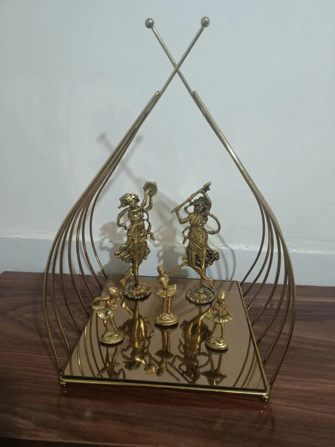 قفسه طلایی|کتابخانه، شلف، قفسه‌های دیواری|اراک, |دیوار