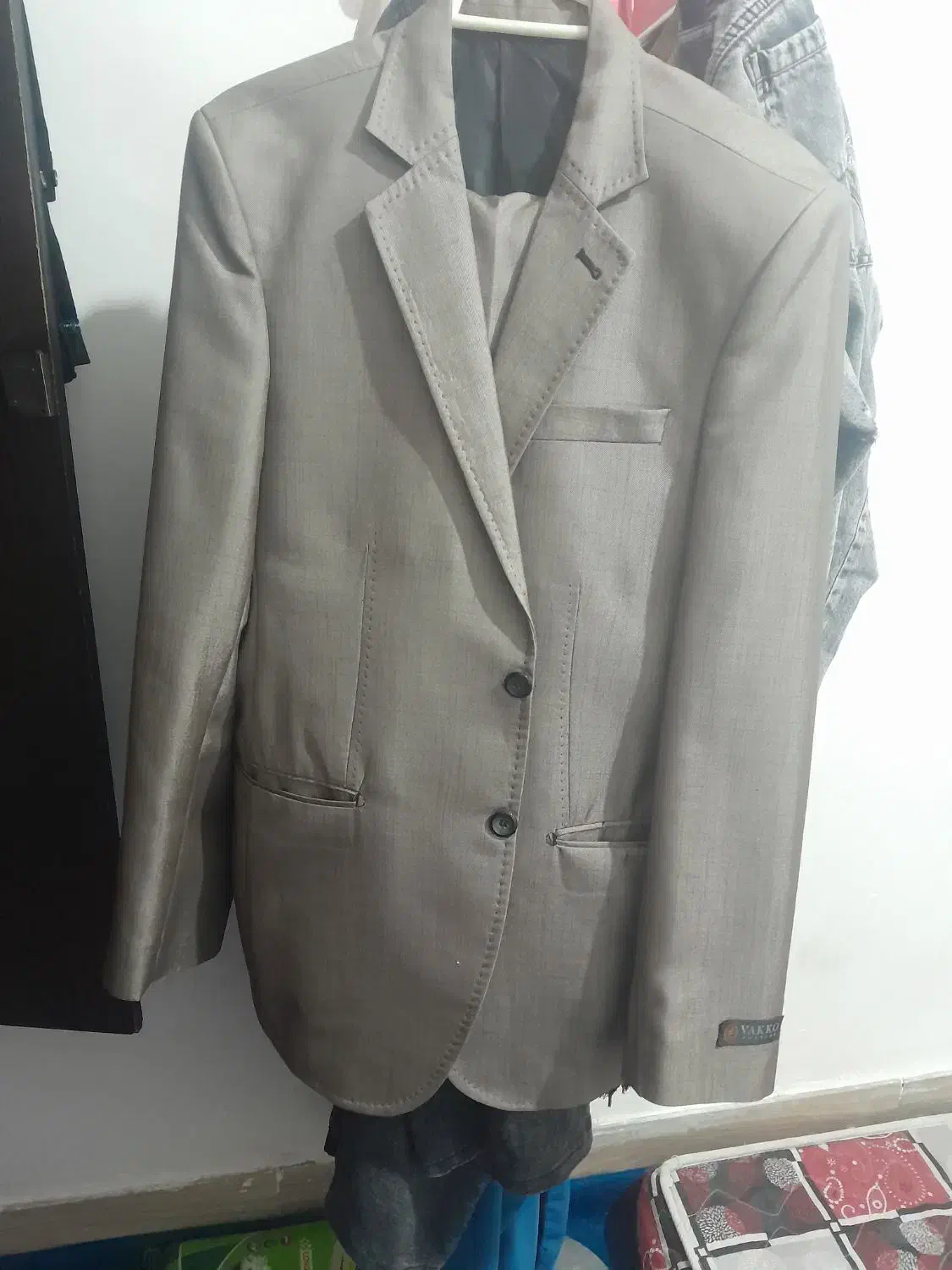 کت وشلوار vAkko|لباس|کاشمر, |دیوار