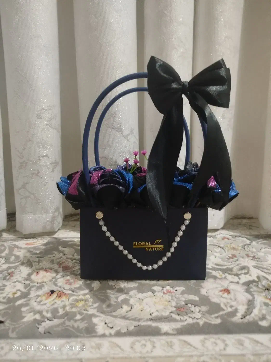 گل و دسته گل|گل مصنوعی|آبدانان, |دیوار