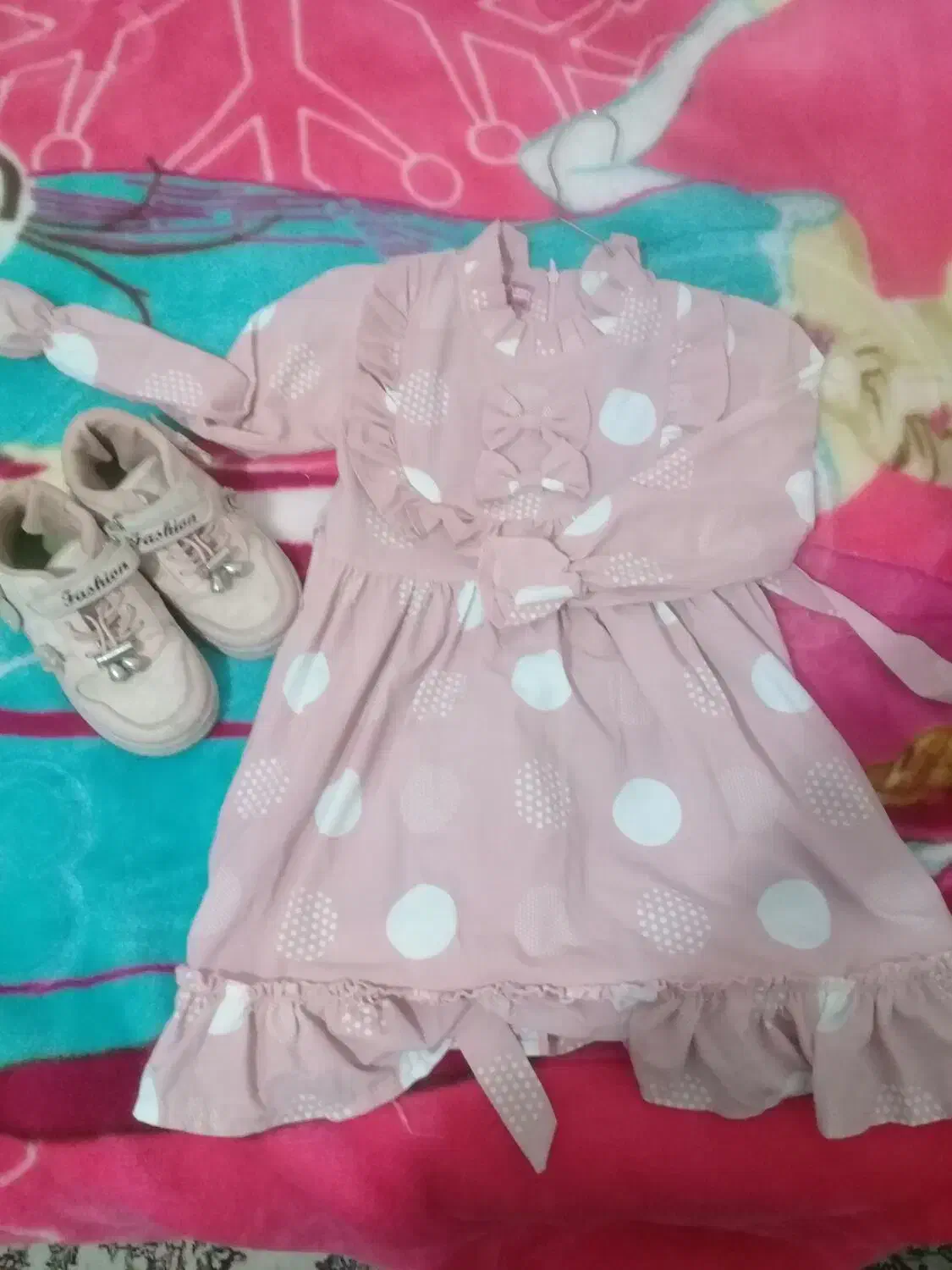 کفش بچه گانه|کفش و لباس بچه|ششطراز, |دیوار