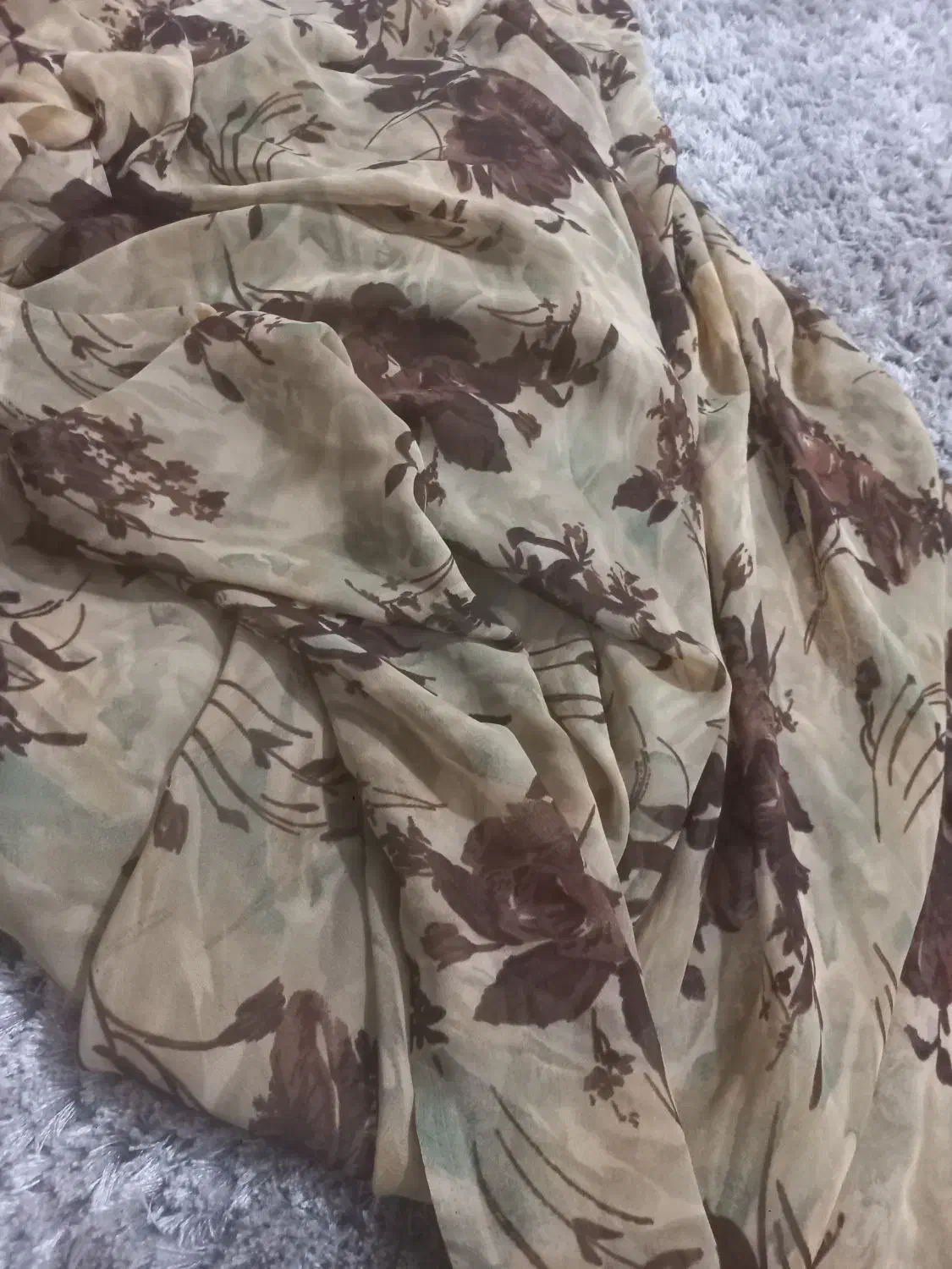 چادرحریر|لباس|ورامین, ورامین|دیوار