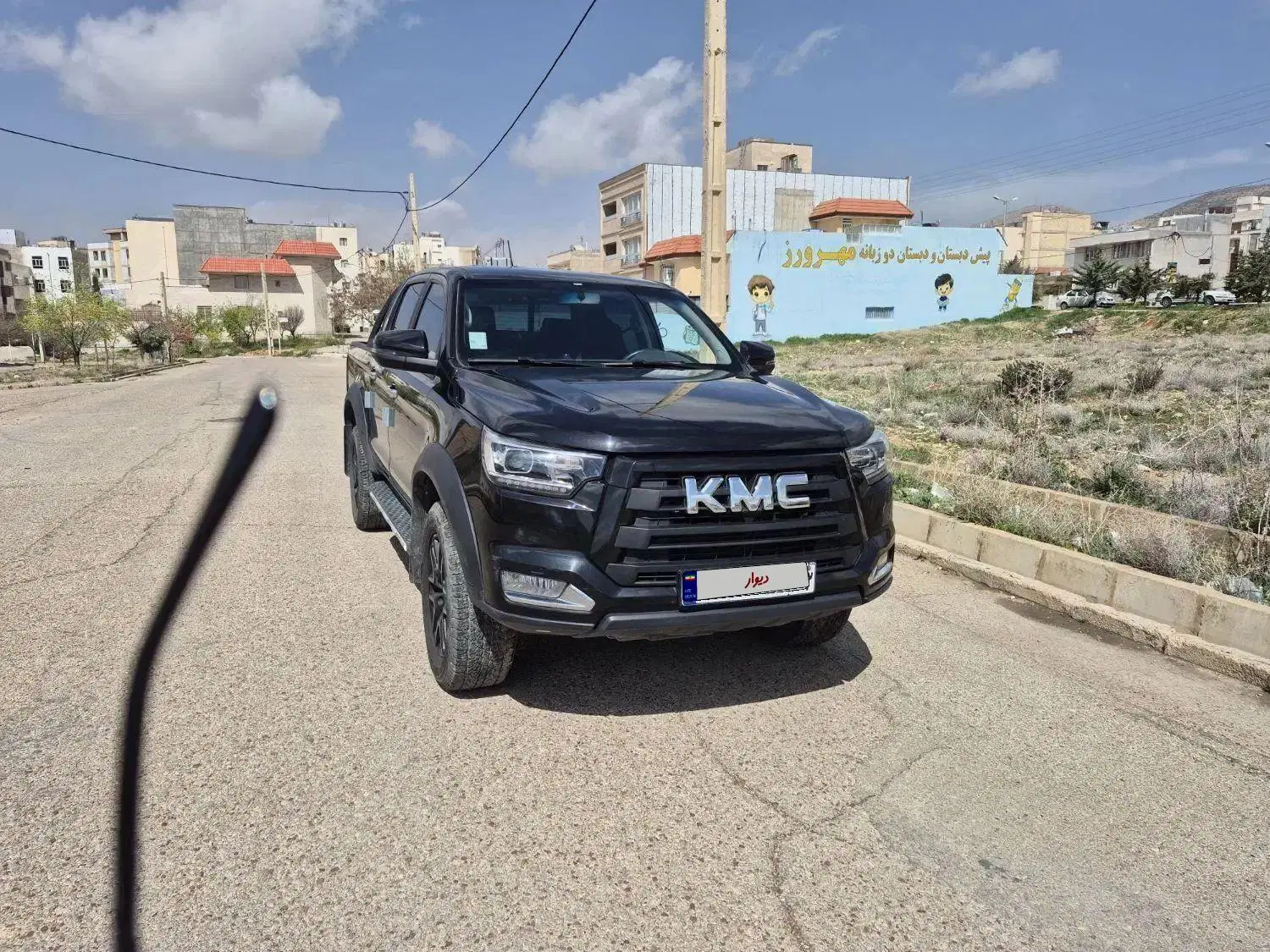 Kmct8مدل 403مشکی|خودرو سواری و وانت|صدرا-فارس, فاز ۱|دیوار