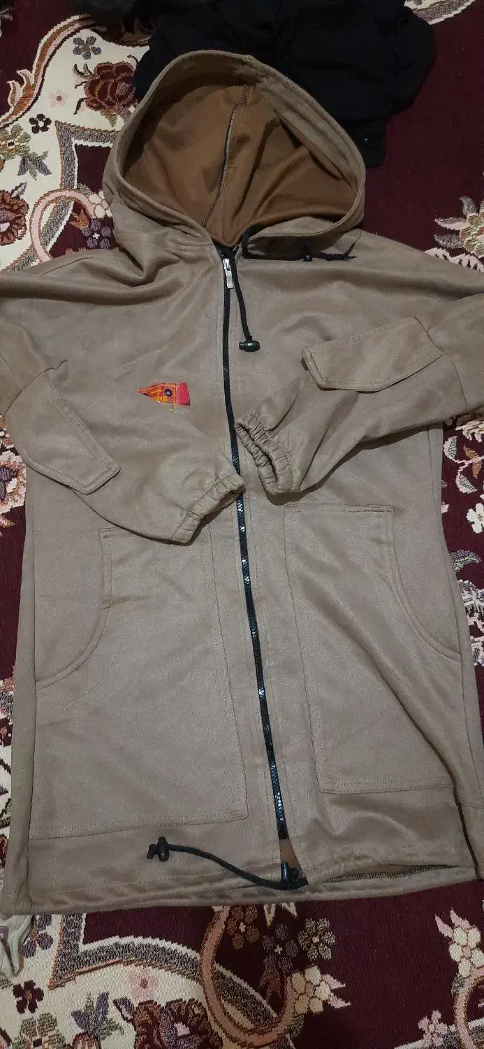 مانتو پایزه|لباس|بومهن, |دیوار