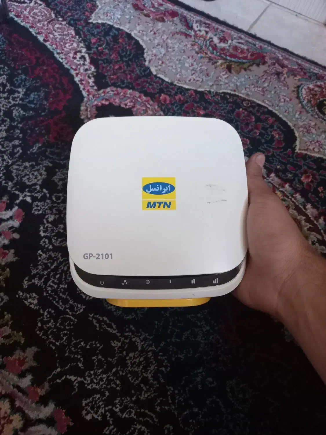 مودم ایرانسل در حد نو|مودم و تجهیزات شبکه|کرج, کمال‌شهر|دیوار