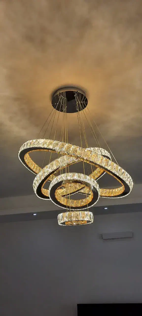 فروش انواع لوسترمدرن ونئوکلاسیک به قیمت تولید|لوستر و چراغ آویز|کرج, کمال‌شهر|دیوار